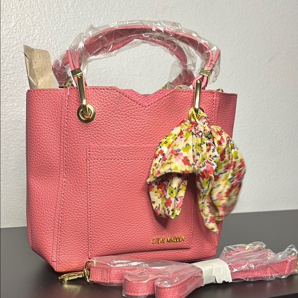 Steve Madden Pink Mini Bag with Gold Accents - Picture 3 of 9